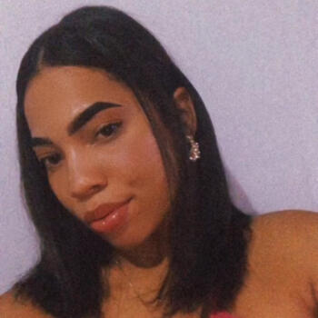 Babá em Feira de Santana: Adriele