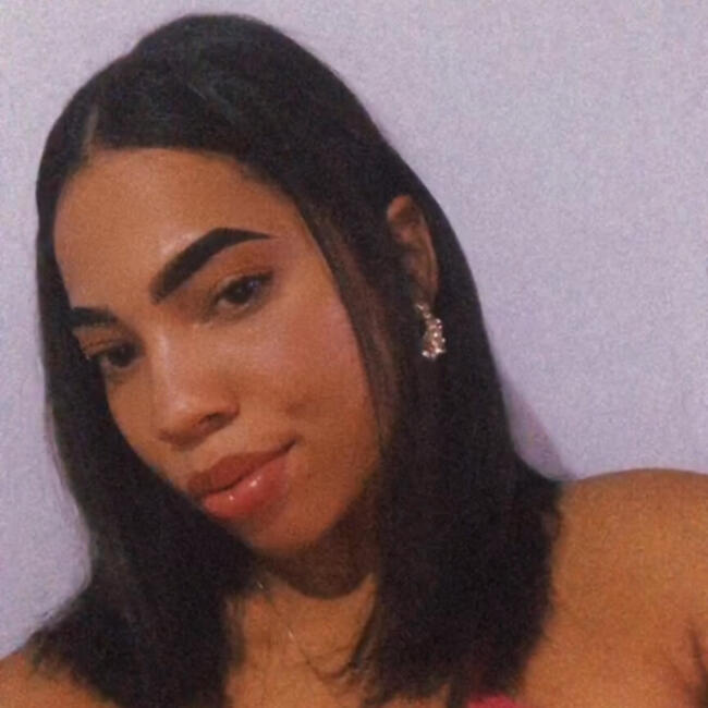 Babá em Feira de Santana: Adriele