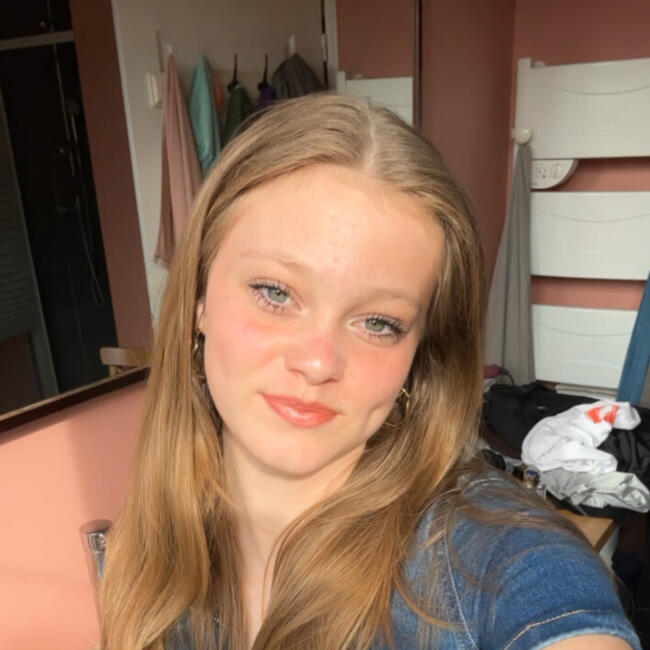 Babysitter in Escaudain: Anna