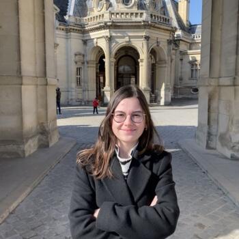 Babysitter in Rueil-Malmaison: Zoé