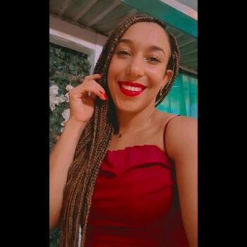 Babysitter in Salvador: Victória