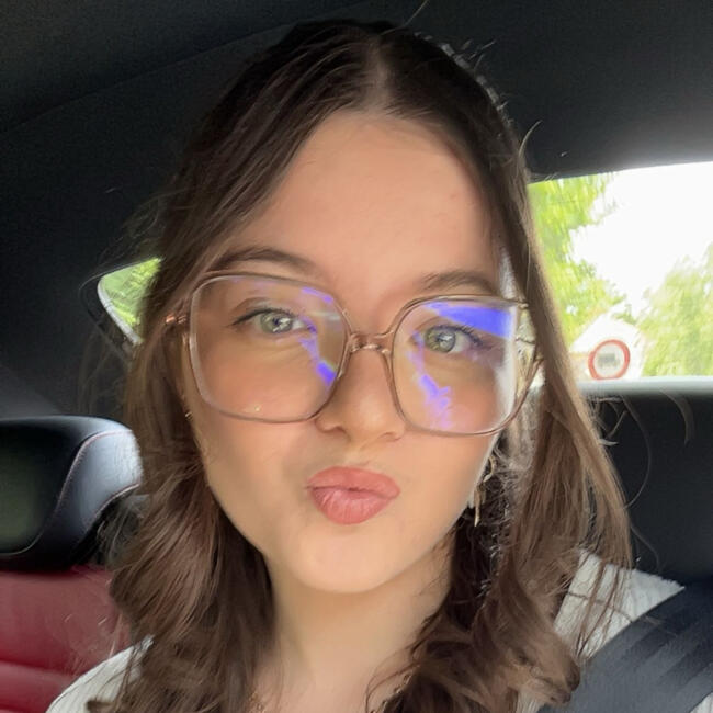 Babysitter in Amiens: Angèle