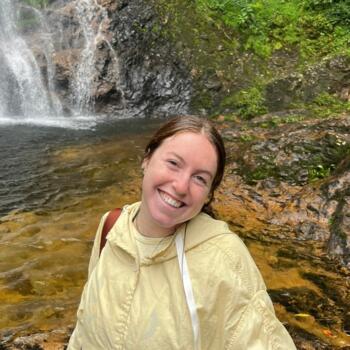 בייביסיטר הרצליה: נעה