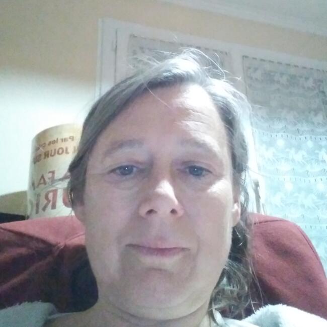 Babysitter in Mainvilliers: Florence