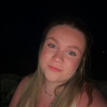 Babysitter in Nissan-lez-Enserune: Anais
