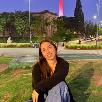 Babysitter in Córdoba: Lara