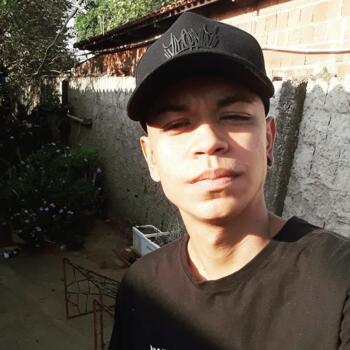 Parent Aparecida de Goiânia: Sidney