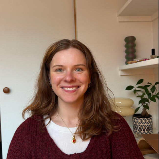 Babysitter in Melbourne: Olivia