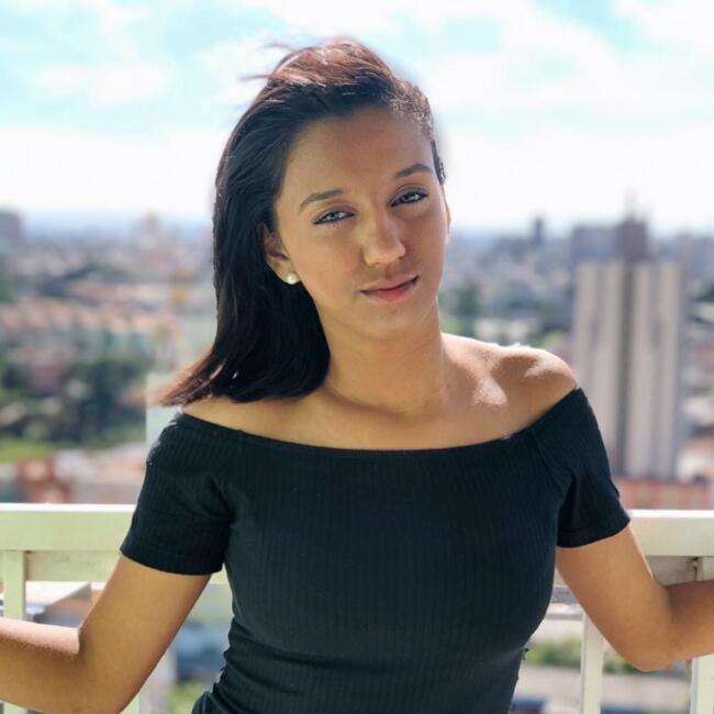 Babá em São Paulo: Beatriz