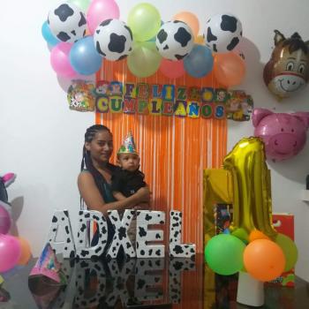 Babysitter Pereira: Daniela Michelle