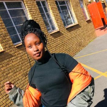 Babysitter in Cape Town: Sesethu