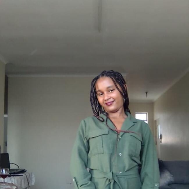 Babysitter in Port Elizabeth: Aneefa