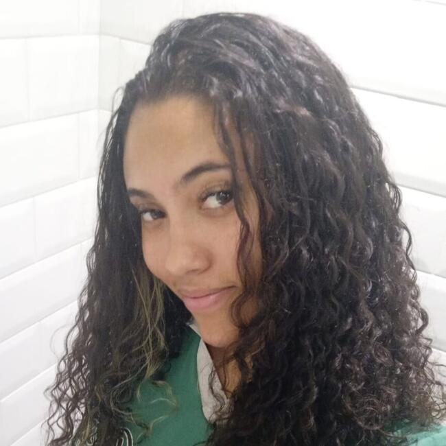 Babysitter in Itabaiana: Claudia