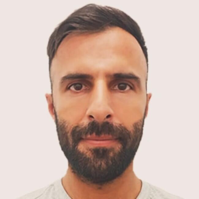 Babysitting job in Thessaloniki: Μανώλης