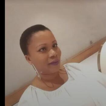 Nanny in Hennenman: Jennifer Thandi