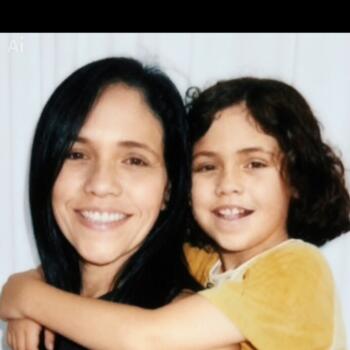 Babysitter in Resende: Ana Paula