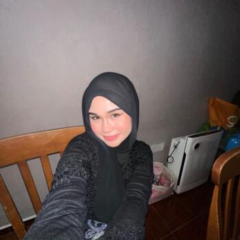 Baby-sitter in Ampang: Anis