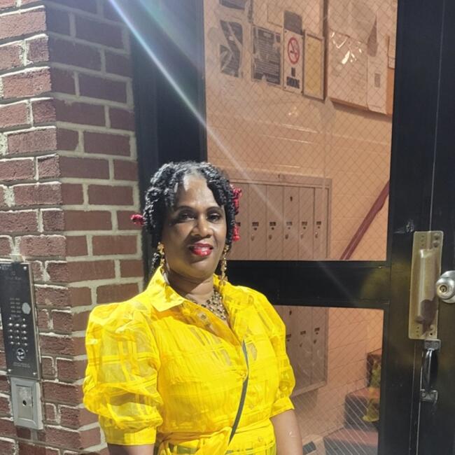 Babysitter in Gulf Resort Beach: Mary