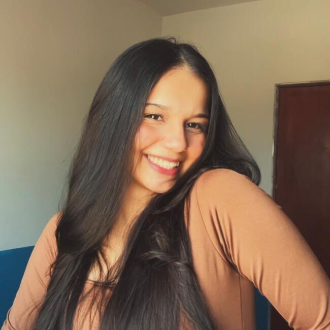 Babá em João Pessoa: Clara