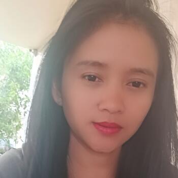 وظيفة جليسة أطفال في دبي: فرص عمل كجليسة أطفال Lilibeth