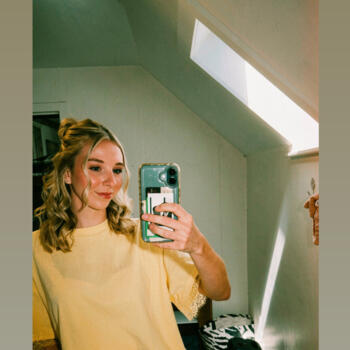 Babysitter Olen: Hanne