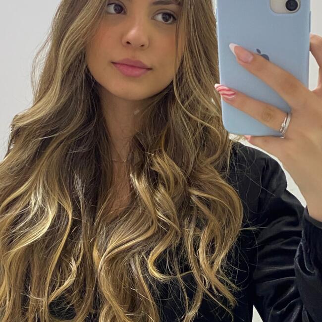 Babá em Embu Guaçu: Julia