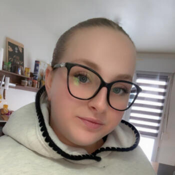 Babysitter Neuf-Mesnil: Laurine