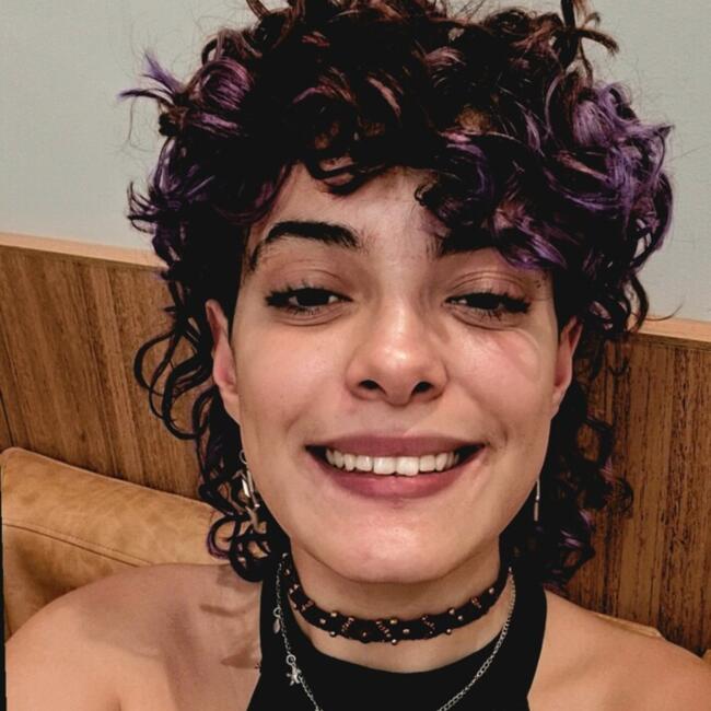 Babysitter in Indaiatuba: Tiffany