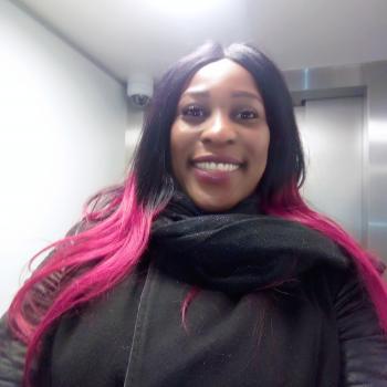 Oppas in Amsterdam: Nneka