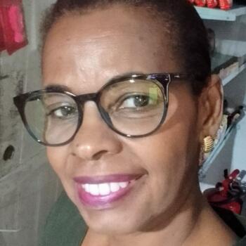 Babysitter in Santos: Denize