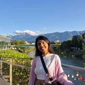 Educatore a Trieste: Poornima devi