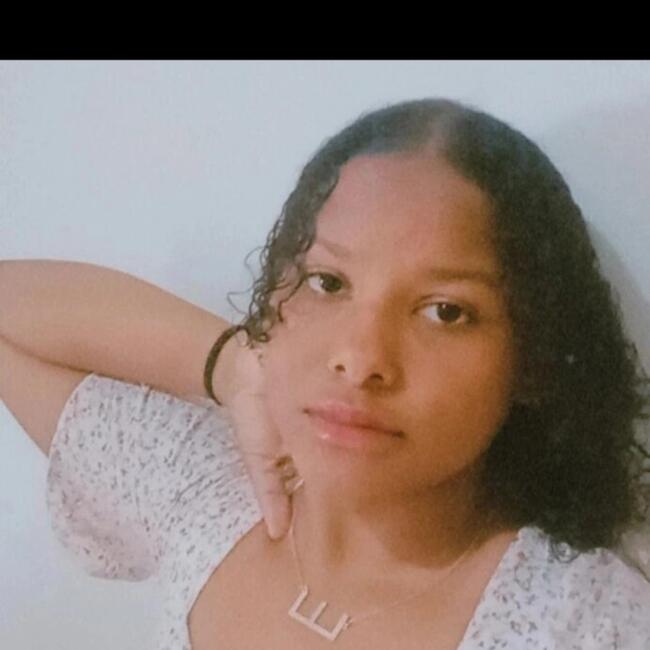Babysitter in Londrina: Ly