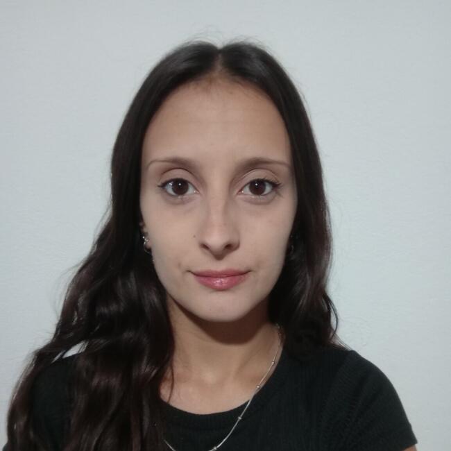 Niñera en Necochea: Luisina