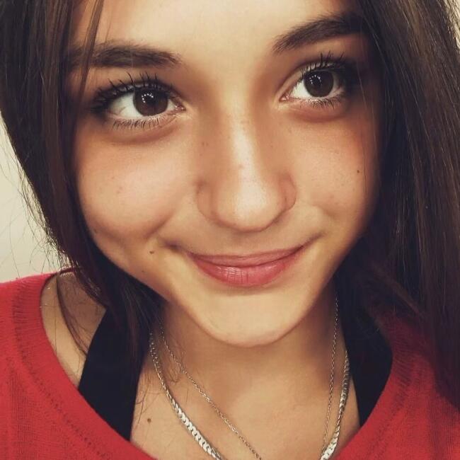 Babysitter in Livron-sur-Drôme: Lola