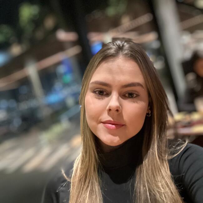 Babysitter in Uberlândia: Clarice