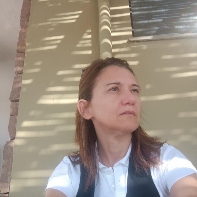 Babysitter in Magomadas: Anna