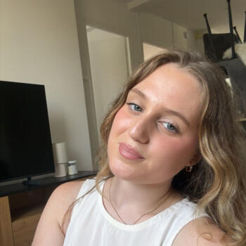 Babysitter in Bourges: Clara