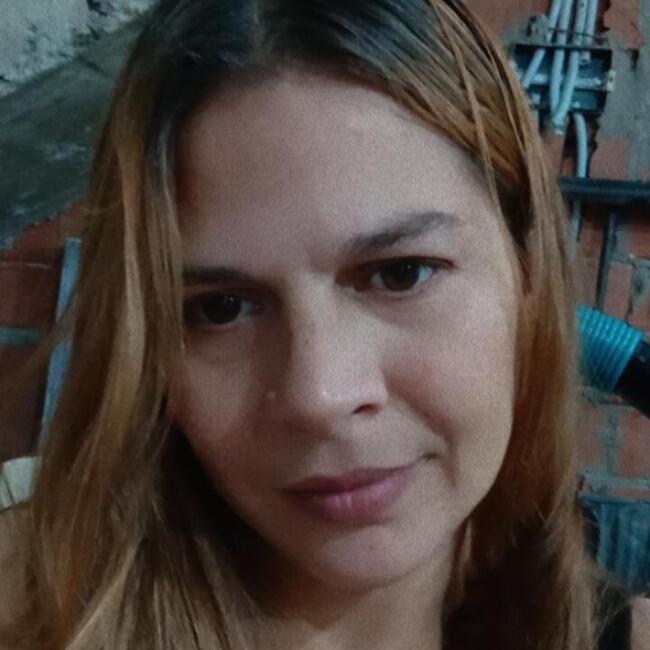 Babysitter in Moreno: Carmen