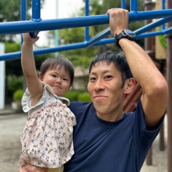 横浜市 でのベビーシッターの求人: ベビーシッターの求人 Hiroshi