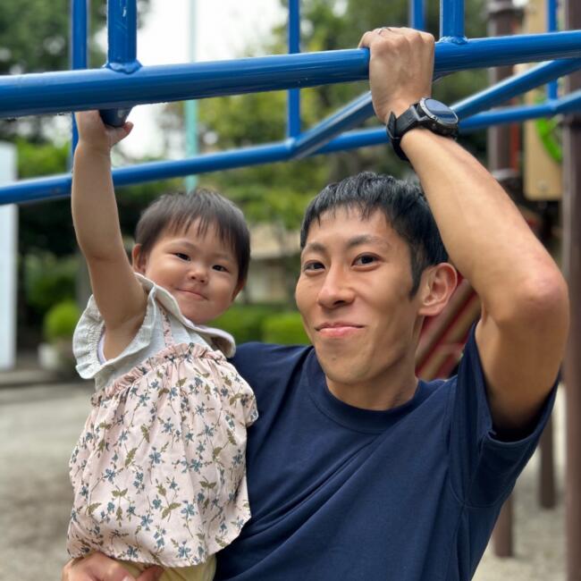 横浜市 でのベビーシッターの求人: Hiroshi