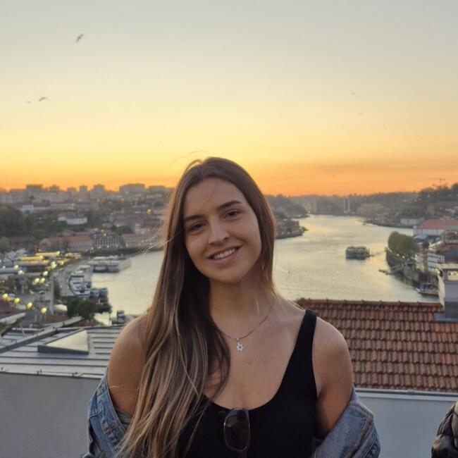 Babysitter in Braga: Rebecca