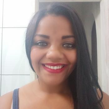 Babá em Governador Valadares: Natalia