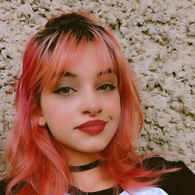 Babysitter in São Paulo: Larissa