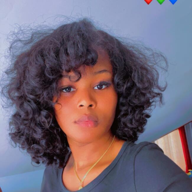 Babysitting job in Città Sant'Angelo: Adama