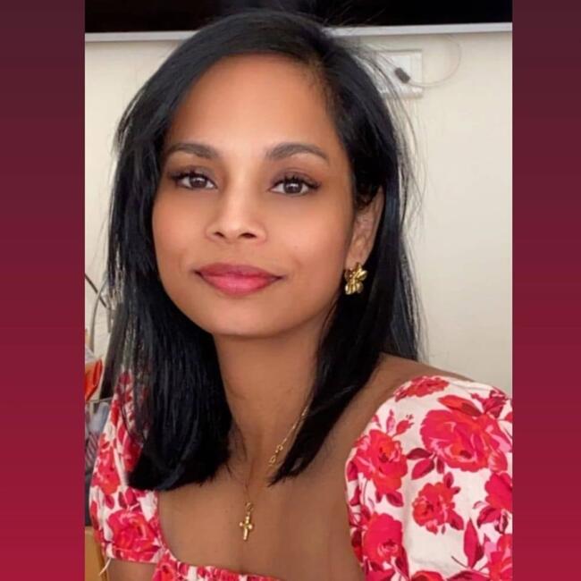 Perivólia bölgesinde bebek bakıcısı: Anna