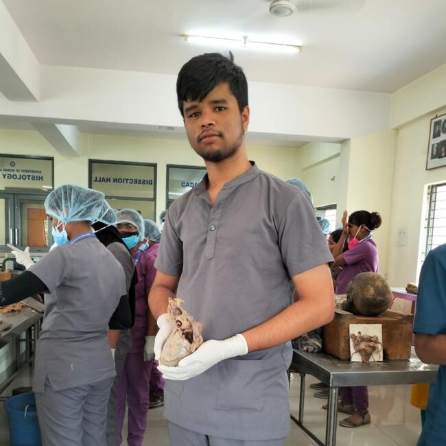 Babysitter in Bengaluru: Hemanthkumar