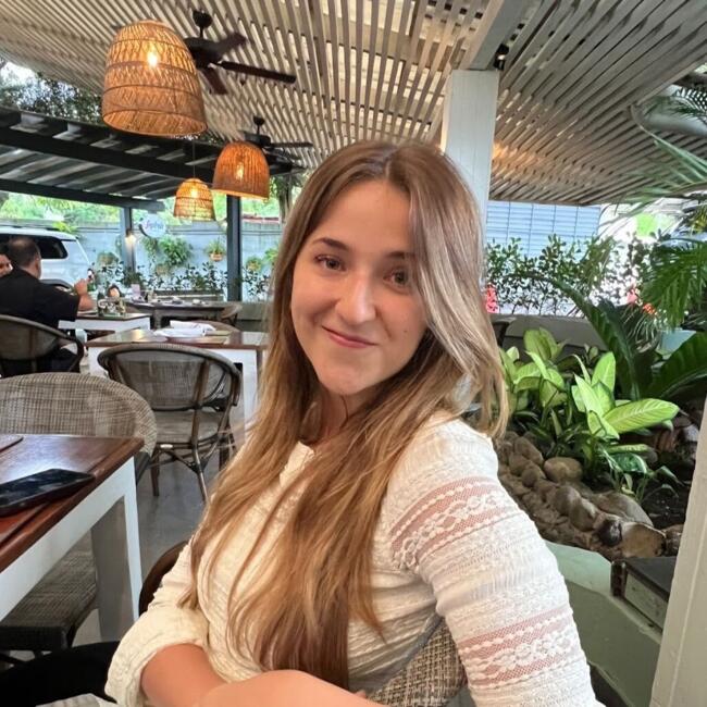 Niñera en Escazú: Jimena
