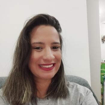 Babysitter in Barueri: Priscila