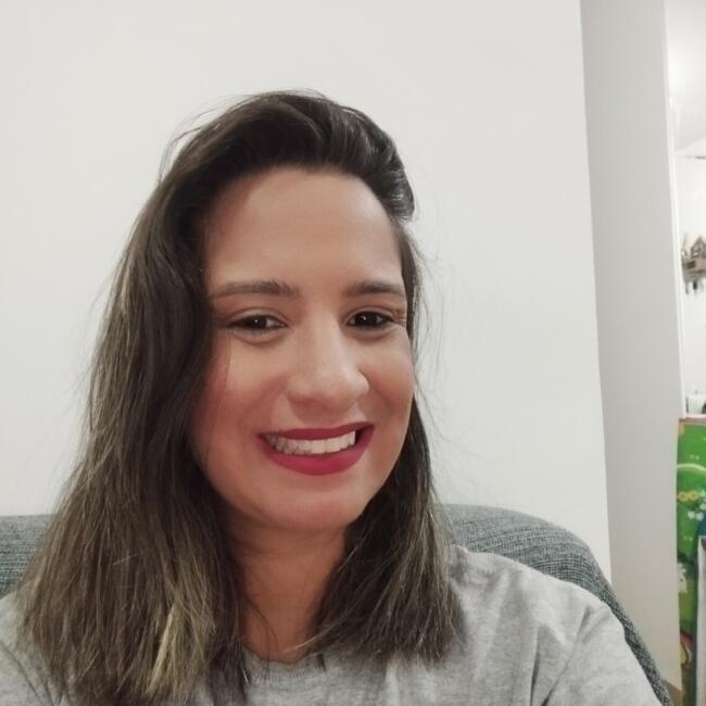Babysitter in Barueri: Priscila
