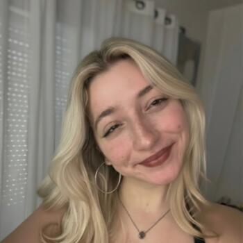 Babysitter στην περιοχή Ωραιόκαστρο: Χριστίνα